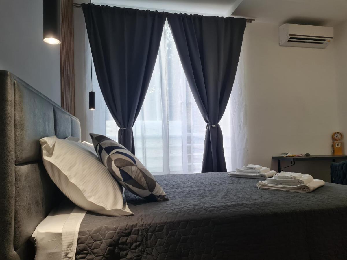 Lux Room 303 ザダル エクステリア 写真